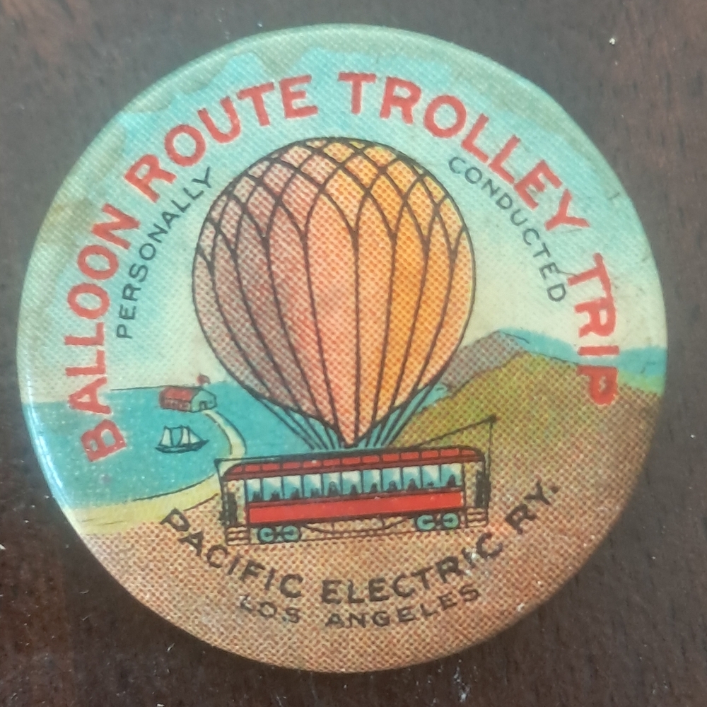 VINTAGE SIGNED BALLOON RIDE YROLLRY TRIP PIN